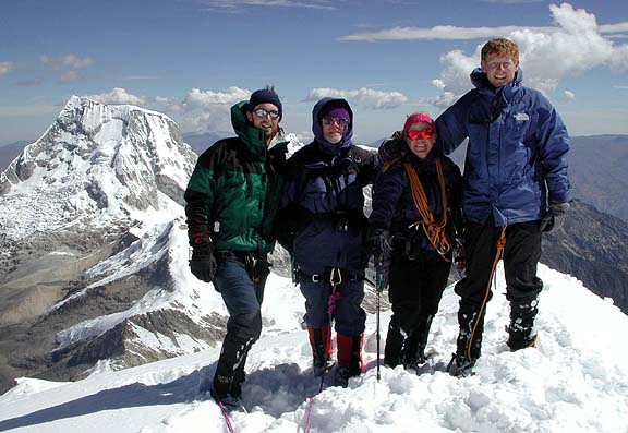 Palcaraju Oeste Summit