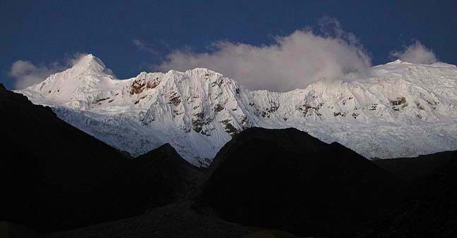 Tocllaraju and Palcaraju Oeste